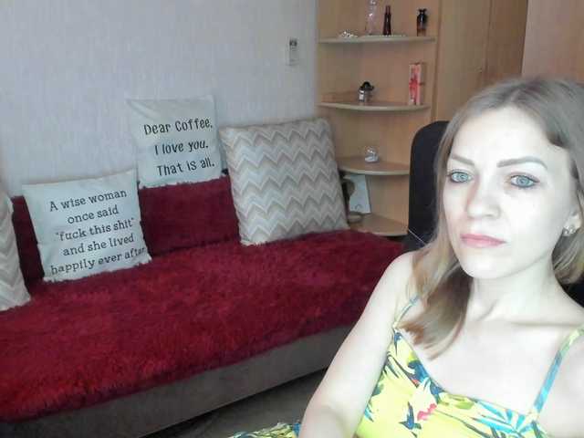 CherishSia's BongaCams show and profile