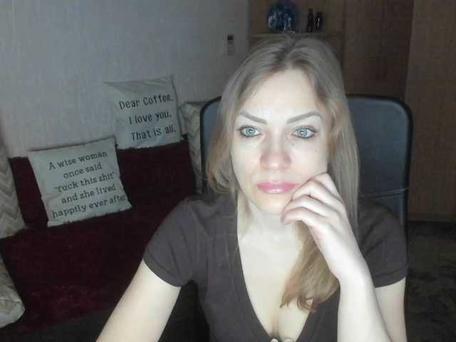 CherishSia's BongaCams show and profile