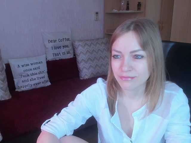 CherishSia's BongaCams show and profile