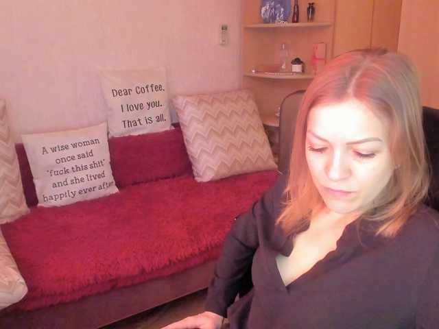 CherishSia's BongaCams show and profile