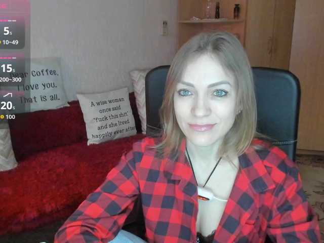 CherishSia's BongaCams show and profile