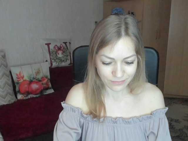 CherishSia's BongaCams show and profile