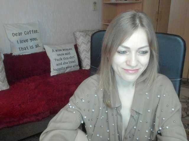 CherishSia's BongaCams show and profile