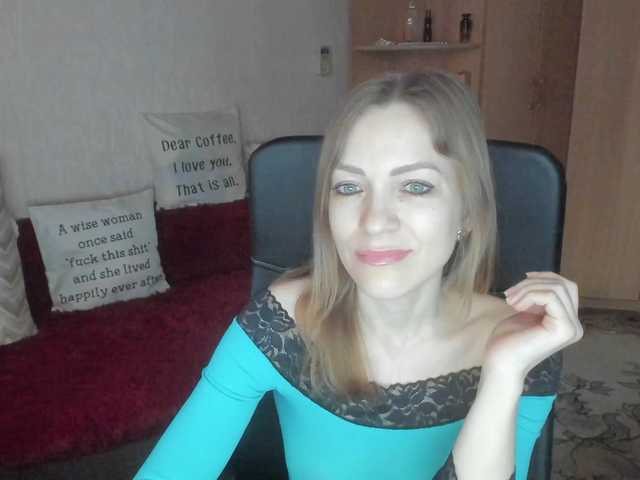 CherishSia's BongaCams show and profile