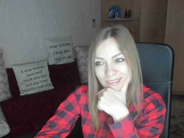 CherishSia's BongaCams show and profile