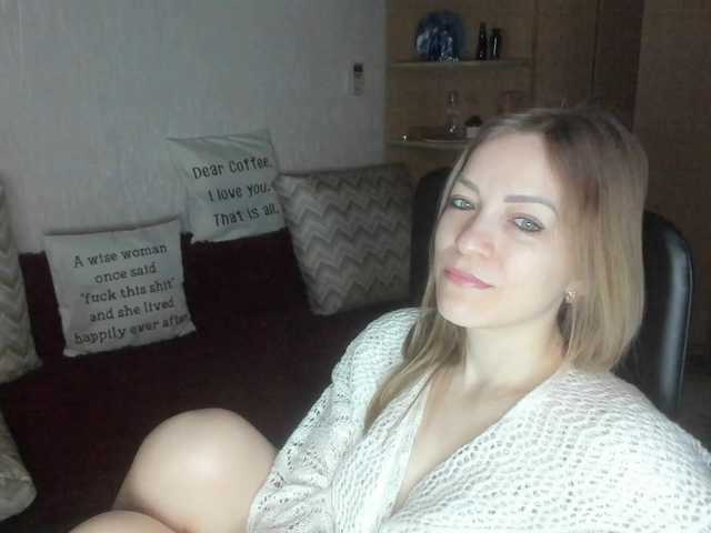 CherishSia's BongaCams show and profile