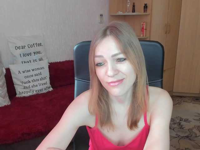 CherishSia's BongaCams show and profile