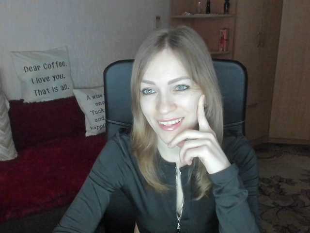 CherishSia's BongaCams show and profile