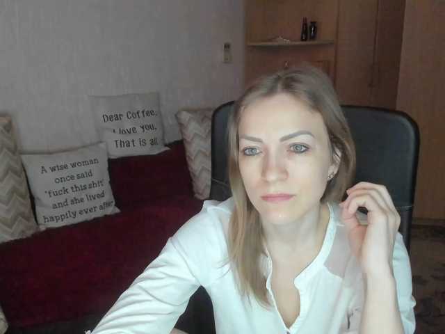 CherishSia's BongaCams show and profile