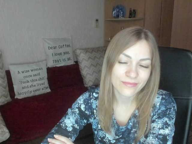 CherishSia's BongaCams show and profile