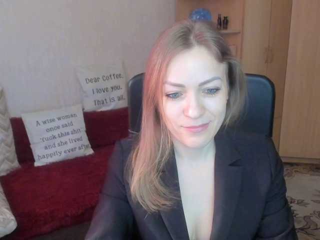 CherishSia's BongaCams show and profile