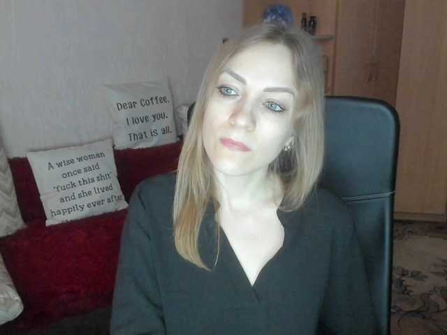 CherishSia's BongaCams show and profile