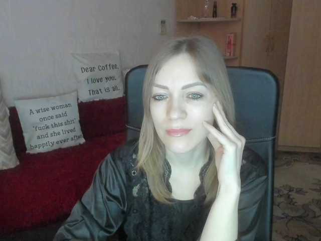 CherishSia's BongaCams show and profile