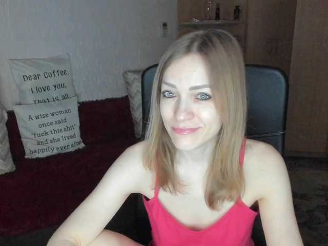 CherishSia's BongaCams show and profile
