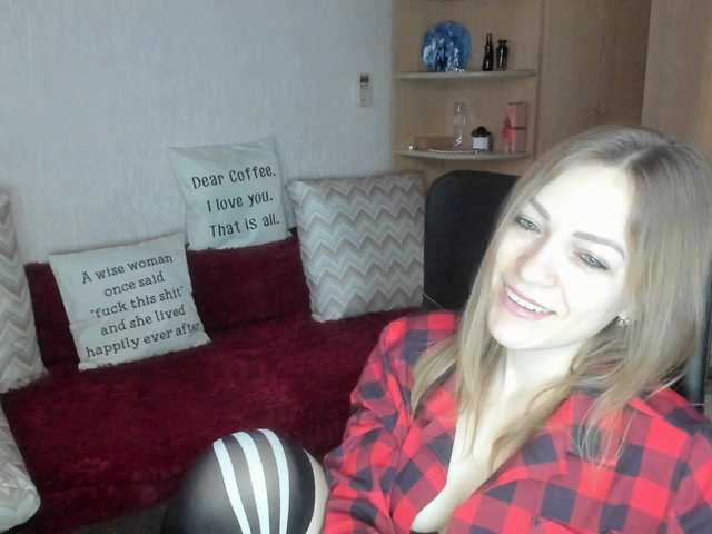 CherishSia live cam