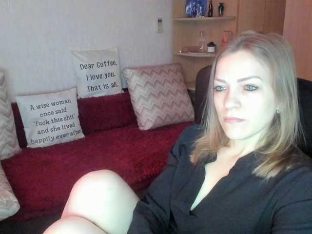 CherishSia's BongaCams show and profile