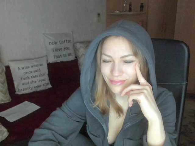 CherishSia's BongaCams show and profile