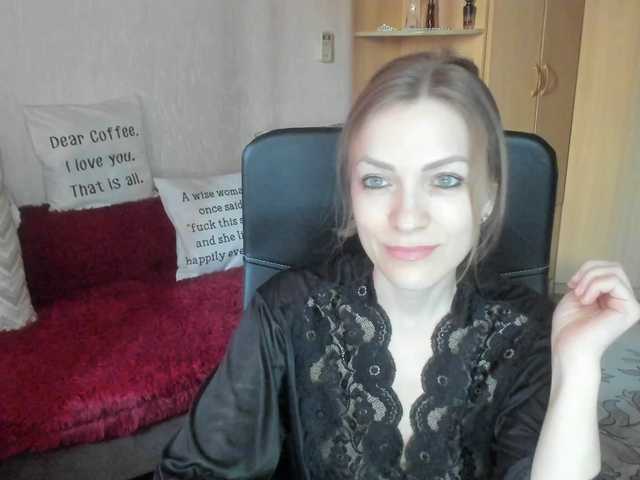 CherishSia's BongaCams profile