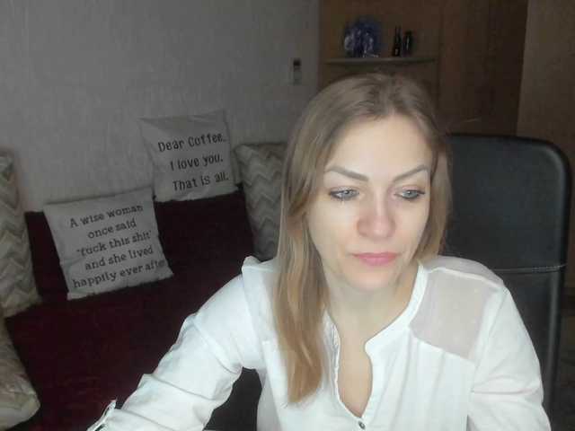 CherishSia's BongaCams show and profile