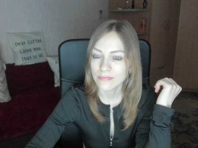 CherishSia's BongaCams show and profile