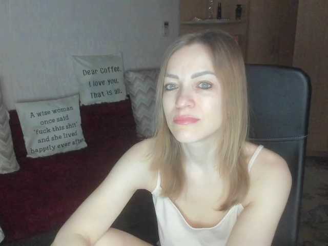 CherishSia's BongaCams show and profile