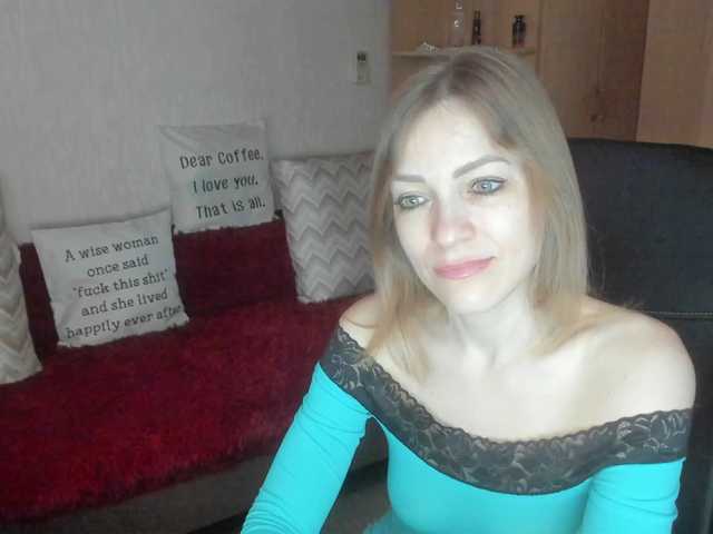 CherishSia's BongaCams show and profile