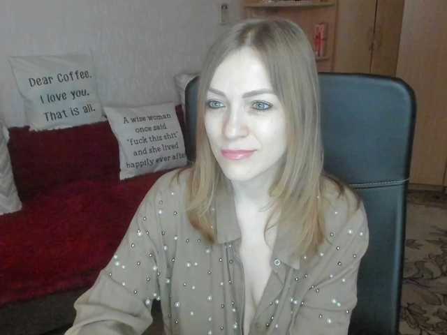 CherishSia's BongaCams show and profile