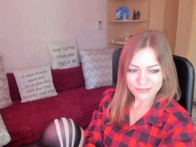 CherishSia's BongaCams show and profile