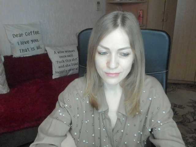 CherishSia's BongaCams show and profile