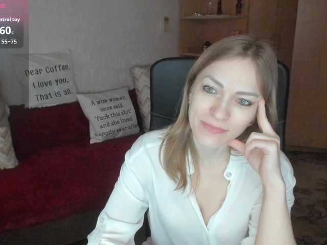 CherishSia's BongaCams show and profile