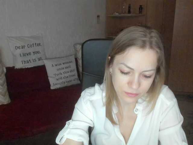 CherishSia's BongaCams show and profile