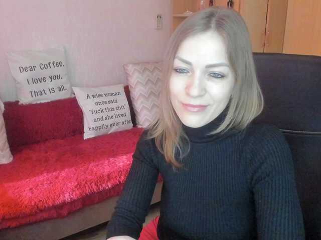 CherishSia's BongaCams show and profile