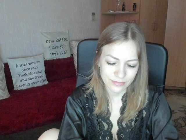 CherishSia's BongaCams show and profile