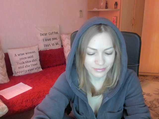 CherishSia's BongaCams show and profile