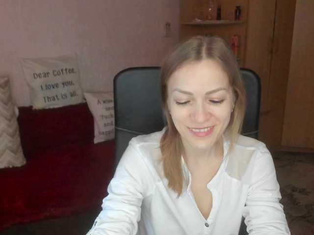 CherishSia's BongaCams show and profile