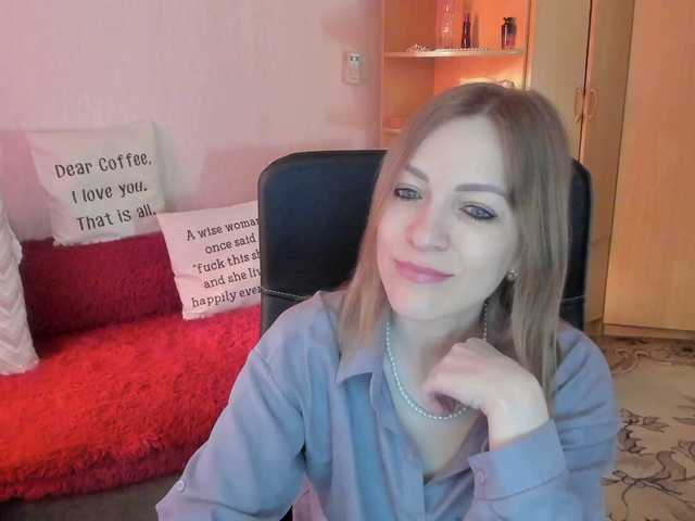 CherishSia's BongaCams show and profile