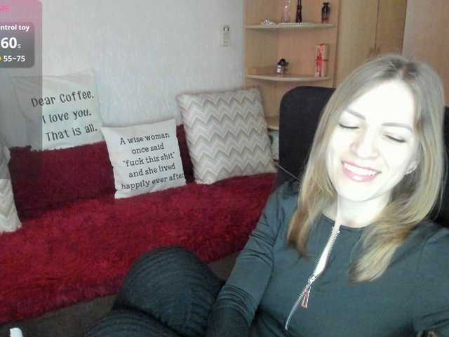 CherishSia's BongaCams show and profile