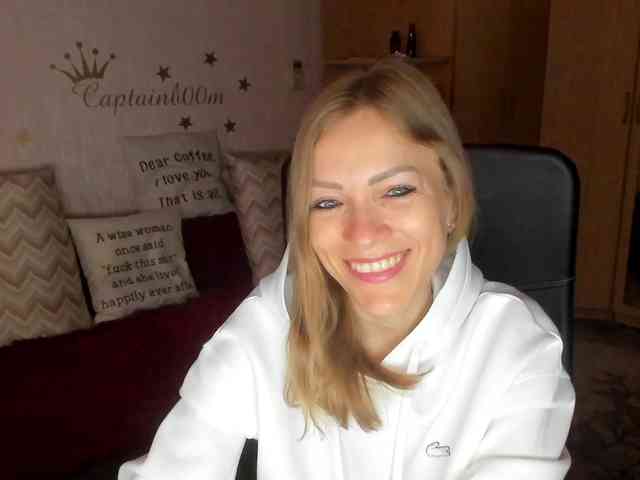 SilviaSweet webcam
