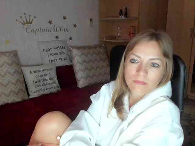 SilviaSweet webcam