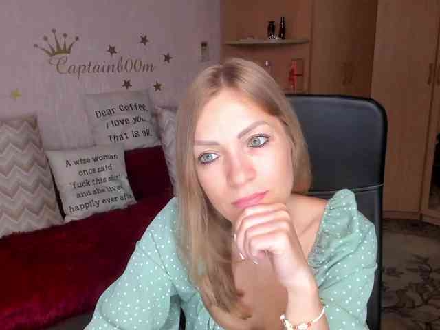 SilviaSweet webcam