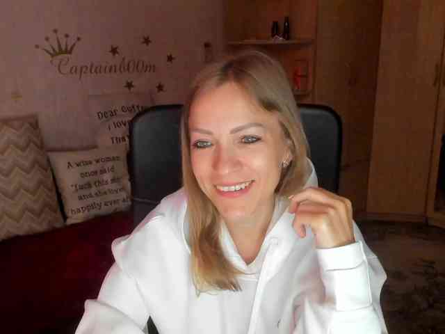 SilviaSweet webcam