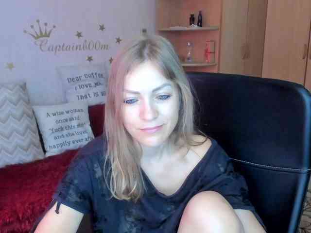 CherishSia Live Webcam on BongaCams