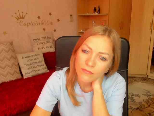 SilviaSweet webcam