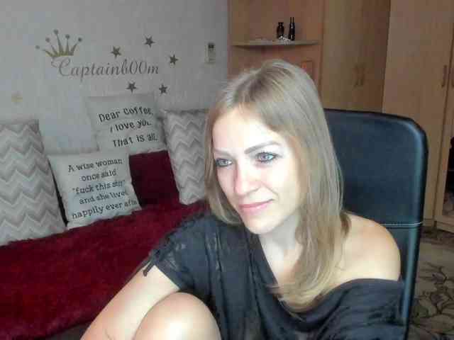 SilviaSweet webcam