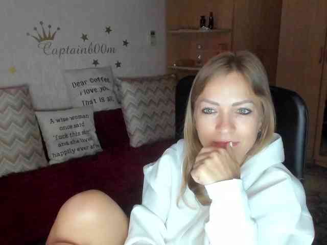 SilviaSweet webcam