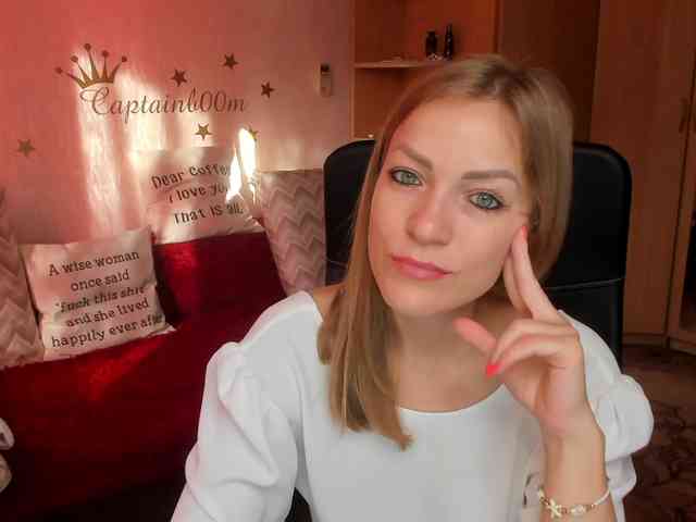SilviaSweet webcam