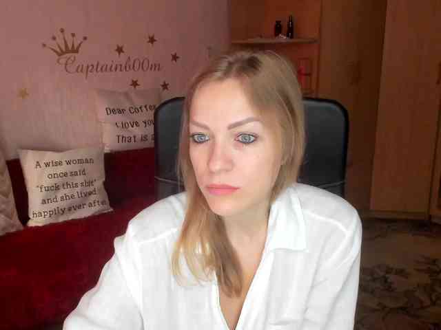 SilviaSweet webcam