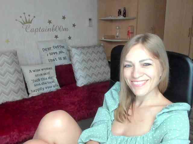 SilviaSweet webcam