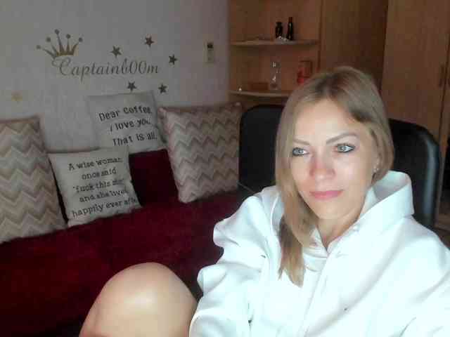 SilviaSweet webcam