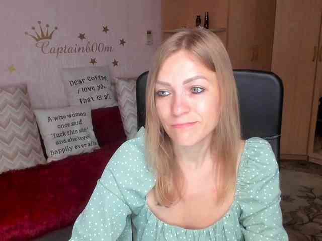 SilviaSweet webcam